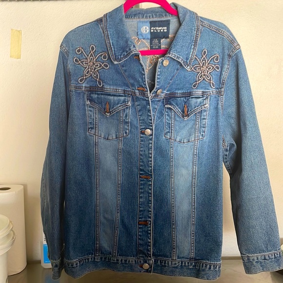 This is a Jean jacket with beautiful stitching,, it’s been worn once or twice. - Picture 1 of 4